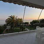 Apartment Galazia Akti *