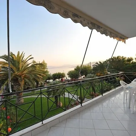 Lägenhet Galazia Akti