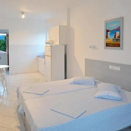 Apartment Galazia Akti *