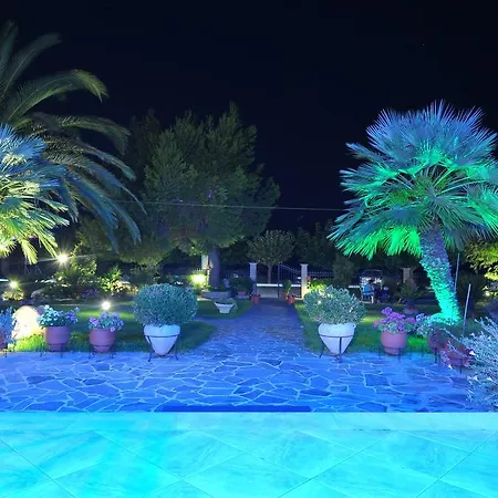 Galazia Akti Apartment *