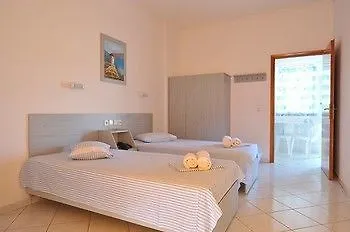 Galazia Akti Agios Nikolaos (Evia)