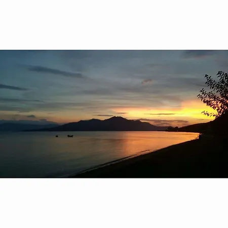 Lejlighed Galazia Akti Agios Nikolaos (Evia)