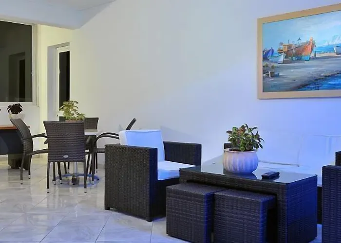 Galazia Akti * Agios Nikolaos (Evia)