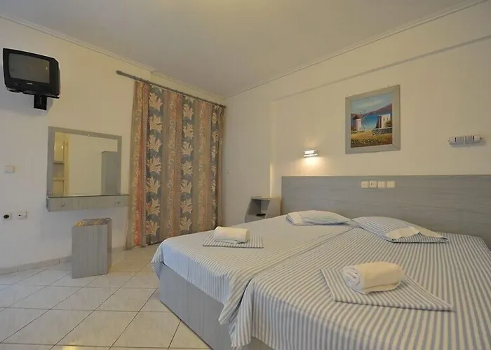 Galazia Akti * Agios Nikolaos (Evia)