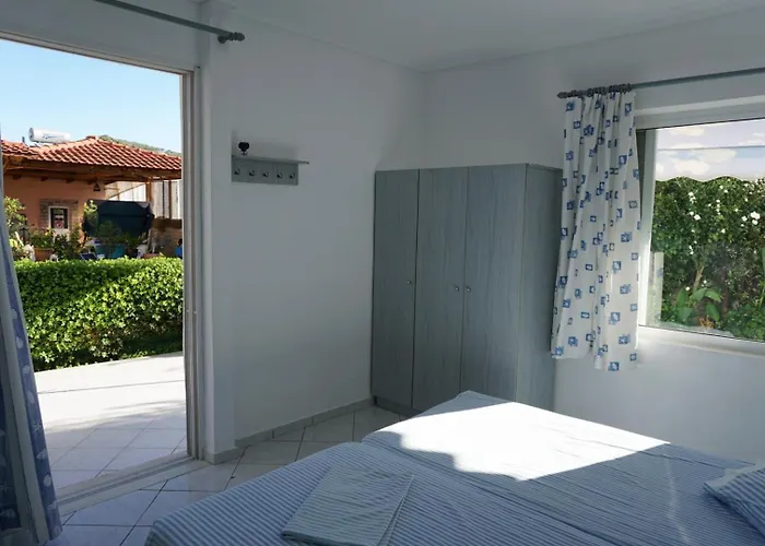 Galazia Akti Apartment *